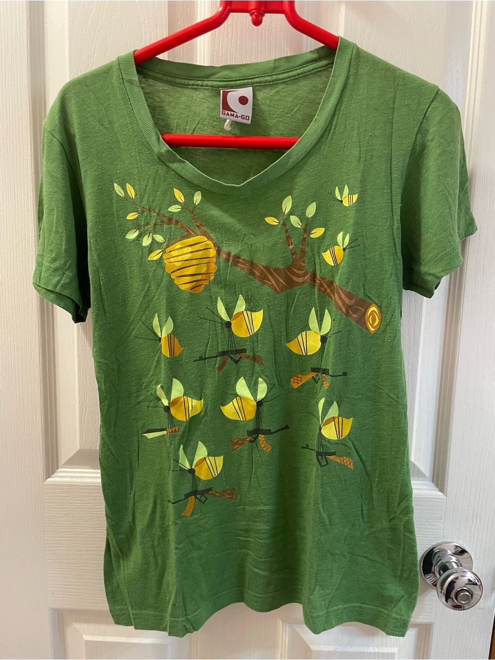 Gamago Green Tee - Bees and BBs